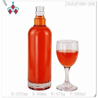 زجاجة فودكا زجاجية شفافة